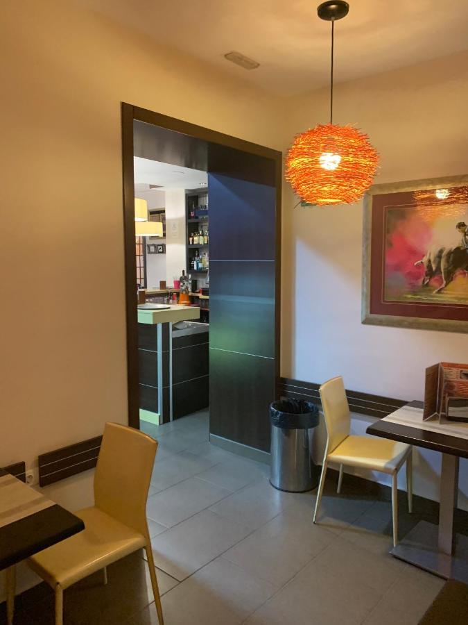 Plaza De Toros Hotel Ронда Екстериор снимка