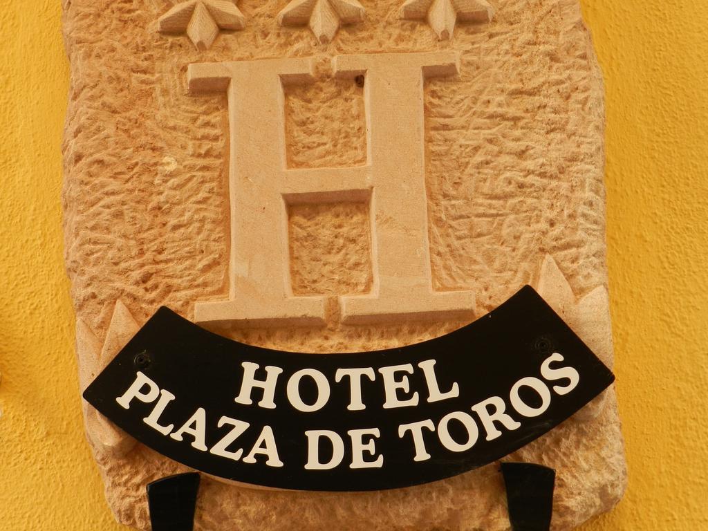 Plaza De Toros Hotel Ронда Екстериор снимка
