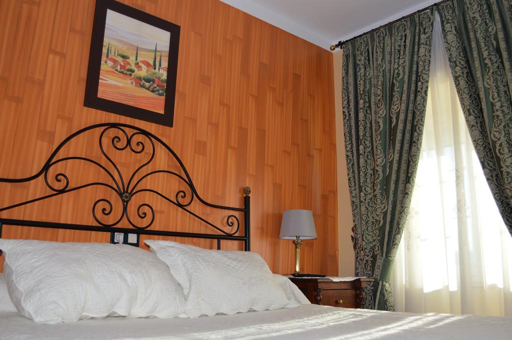Plaza De Toros Hotel Ронда Екстериор снимка