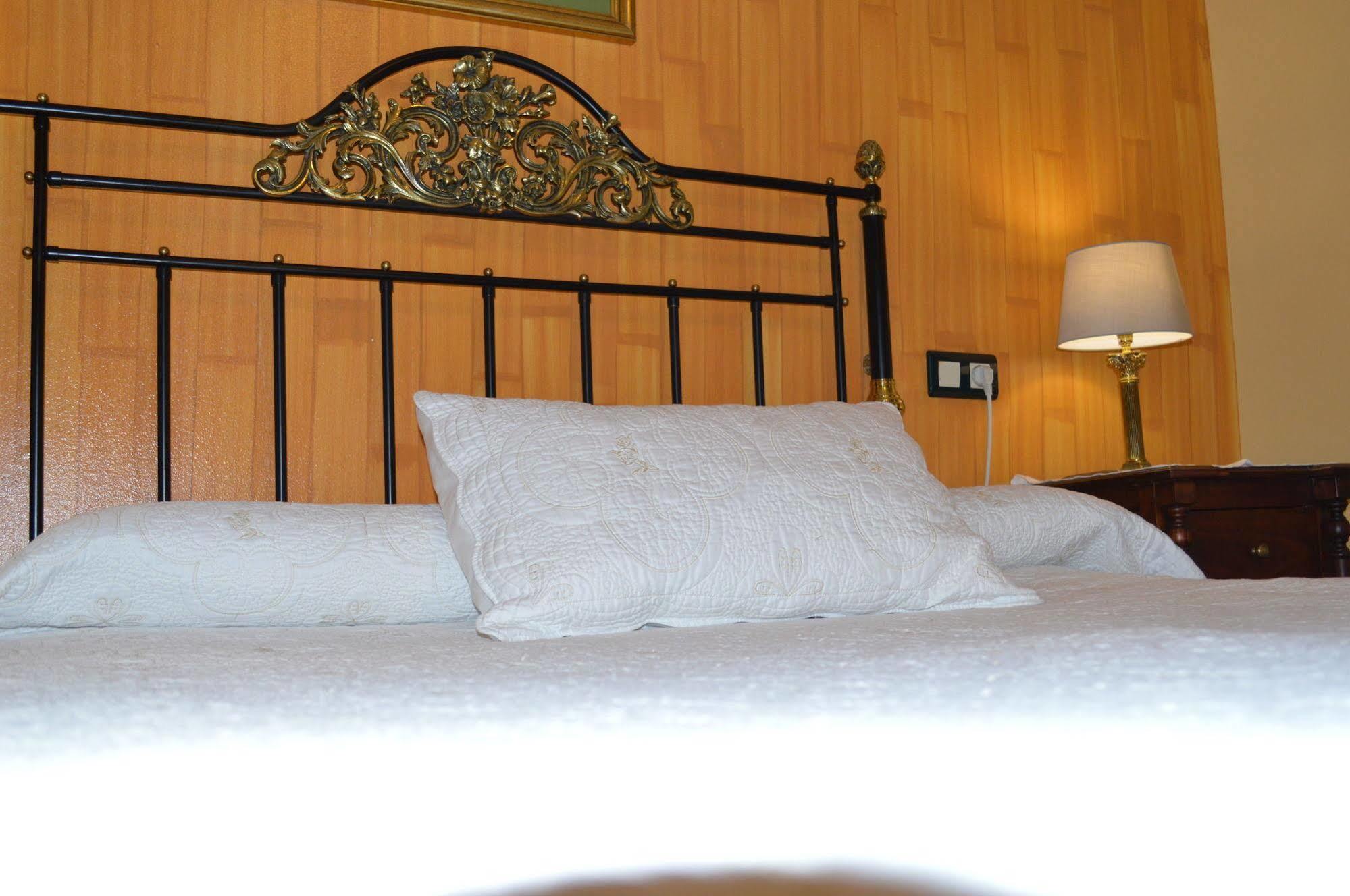 Plaza De Toros Hotel Ронда Екстериор снимка